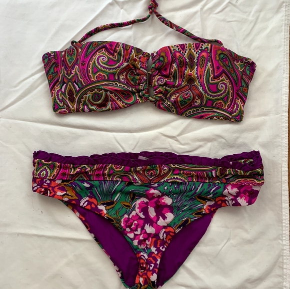 Express Other - Purple Pink Paisley Floral Bikini size M by Express
